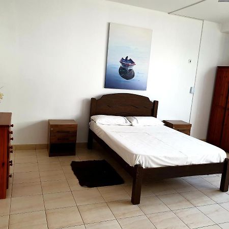 Guest House Mangui Baxu Rooms & Apartment Tarrafal  Exterior photo