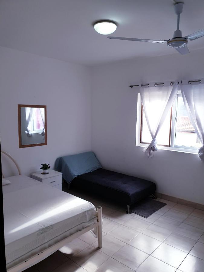 Guest House Mangui Baxu Rooms & Apartment Tarrafal  Exterior photo