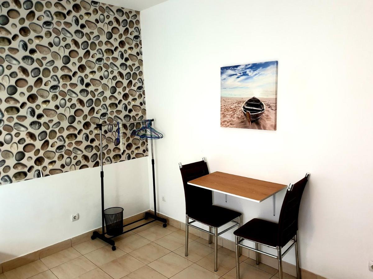 Guest House Mangui Baxu Rooms & Apartment Tarrafal  Exterior photo